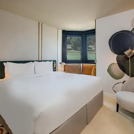 Hyatt Centric Hotel 4*