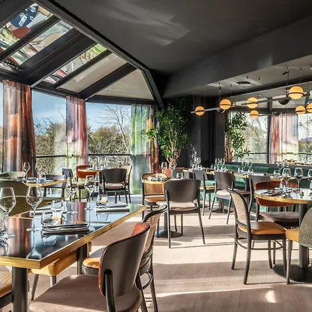 Hyatt Centric 호텔