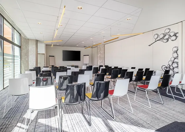 Hyatt Centric מלון ריימס